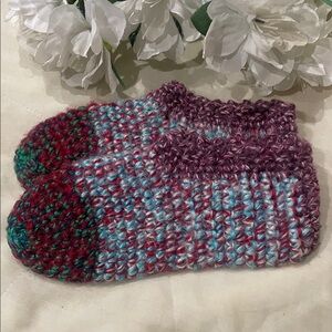 NWOT: Hand Knit Wool Slippers - Red/Blue/Green  🧦 Unisex • NEW